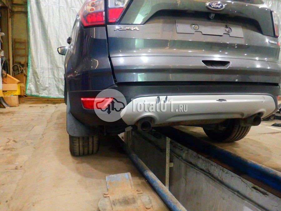Фото Ford Kuga 220
