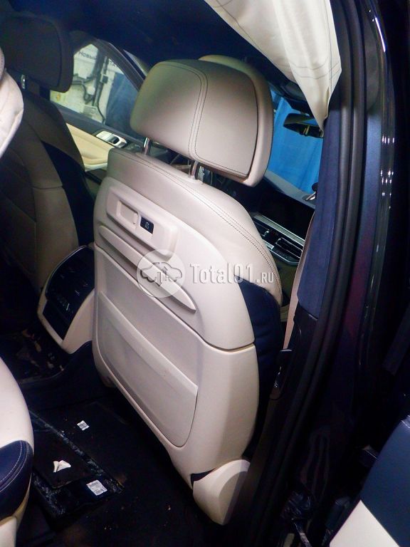Фото BMW X7 94