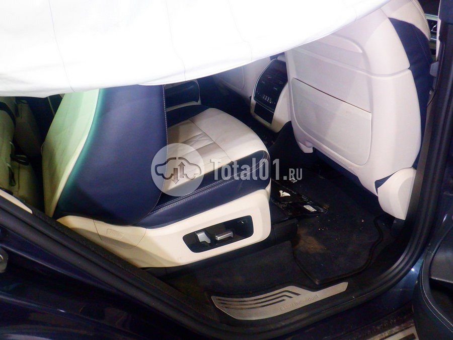 Фото BMW X7 104