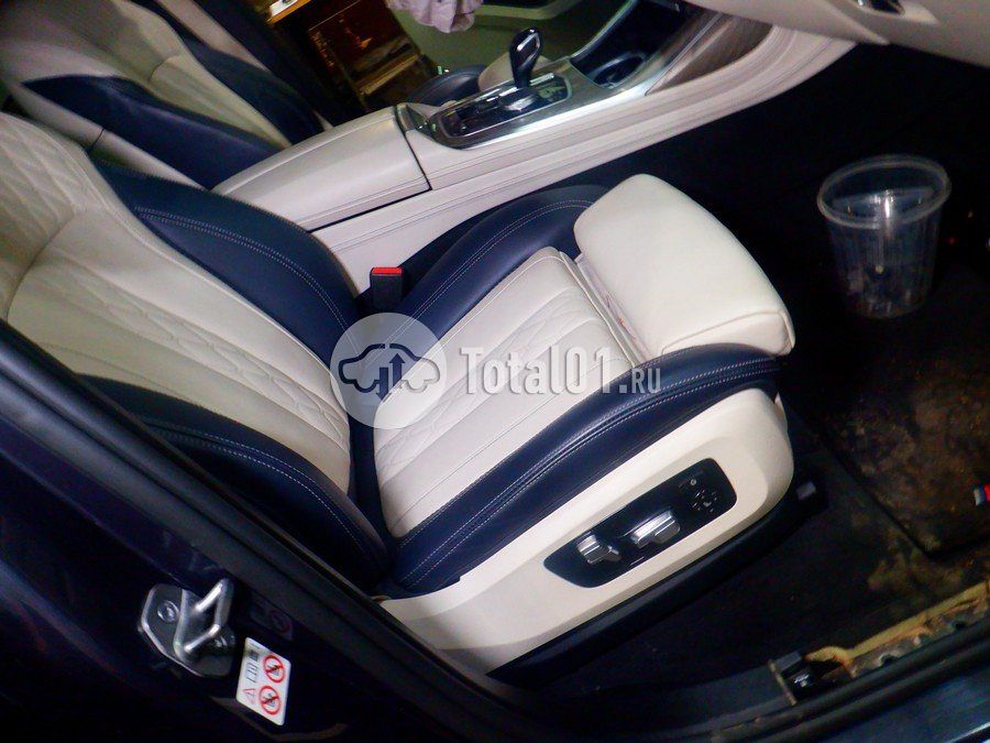 Фото BMW X7 114