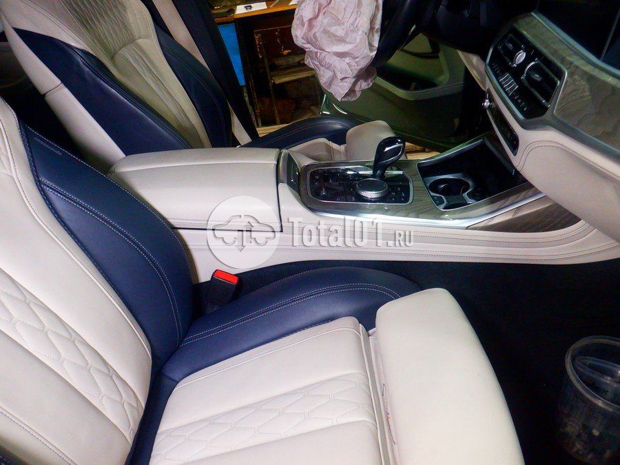 Фото BMW X7 116