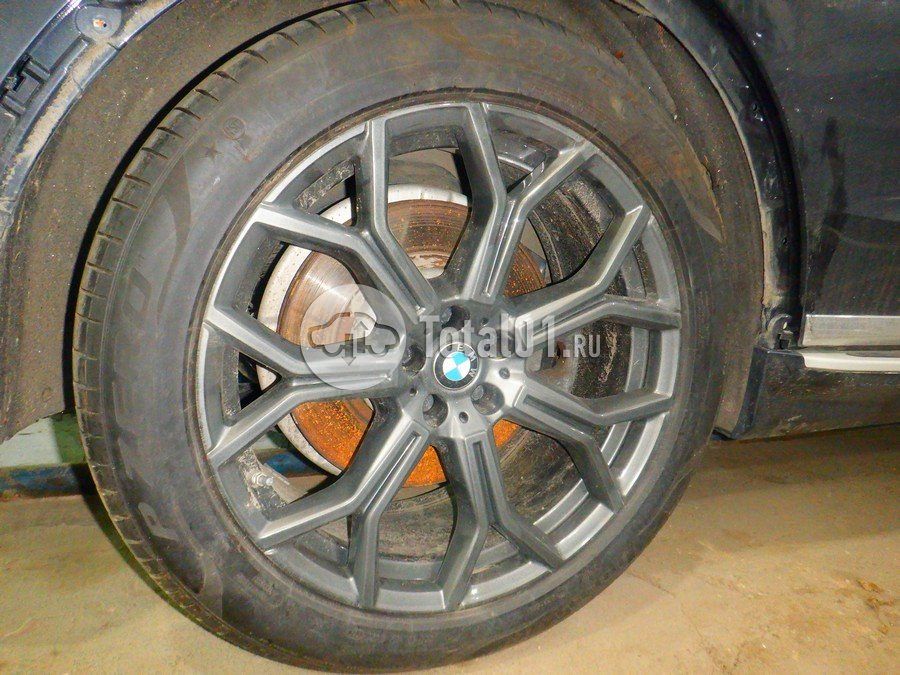 Фото BMW X7 216