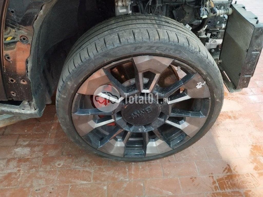 Фото BMW XM 1366