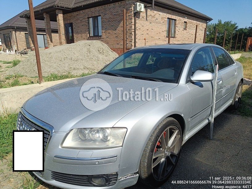 Фото Audi A8 4