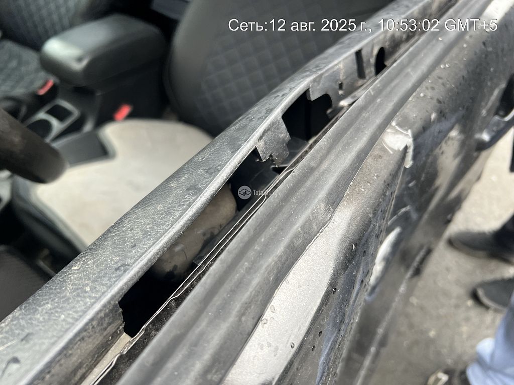 Фото Pontiac Vibe 54