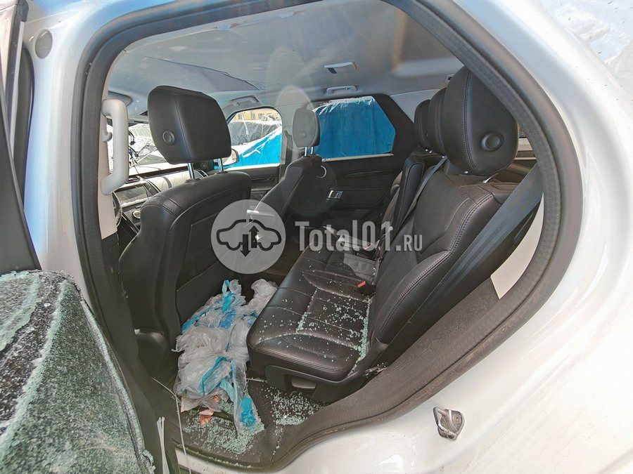 Фото Land Rover Discovery 136