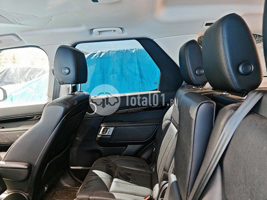 Фото Land Rover Discovery 142