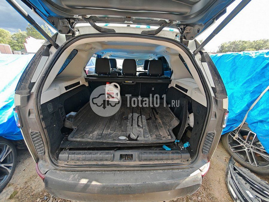 Фото Land Rover Discovery 150
