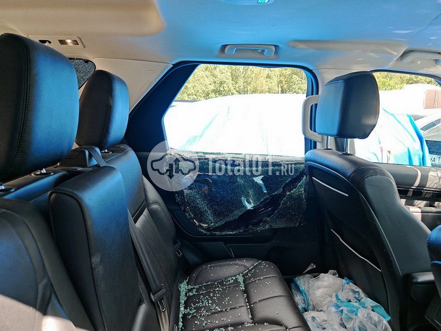 Фото Land Rover Discovery 170