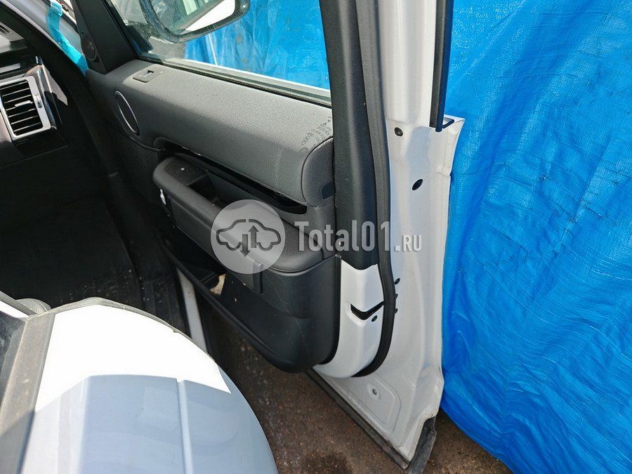 Фото Land Rover Discovery 174