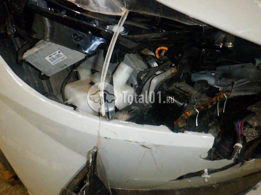 Фото Hyundai Elantra 114