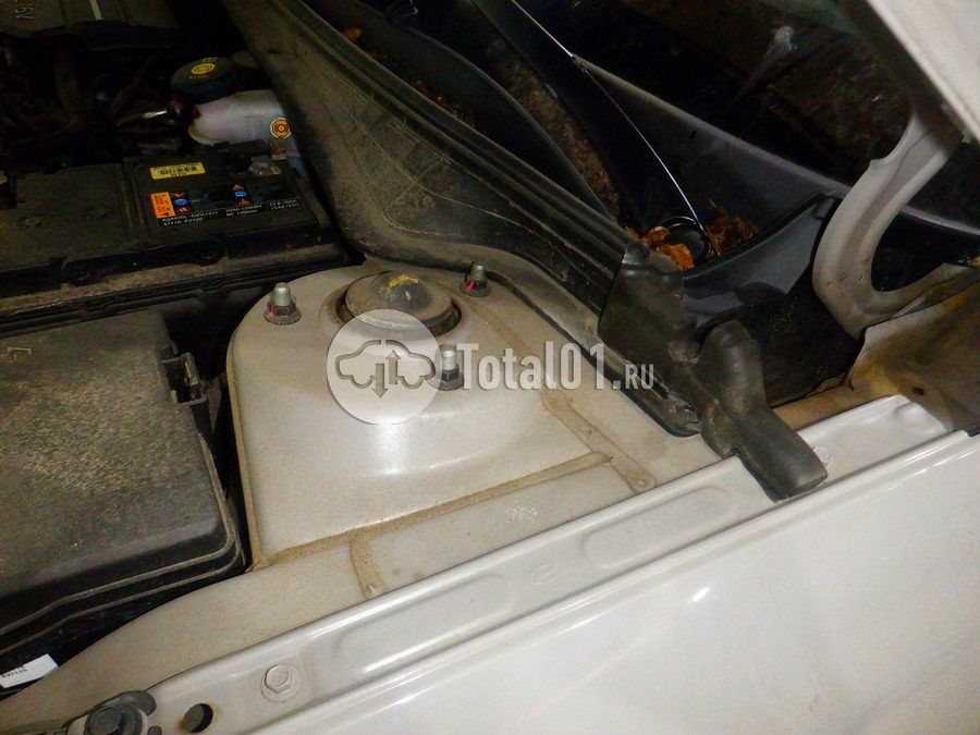 Фото Hyundai Elantra 120