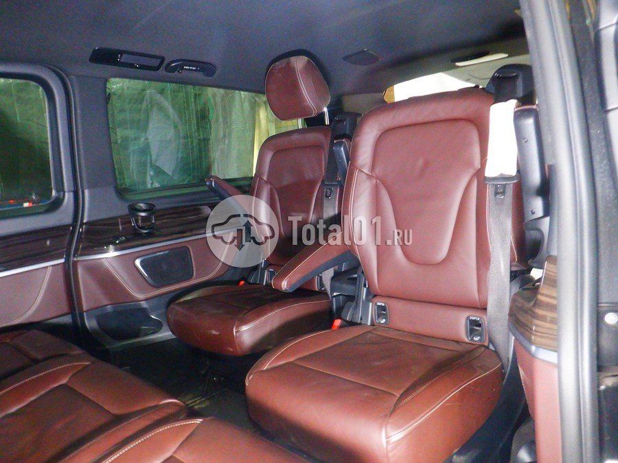 Фото Mercedes-Benz V-класс 90
