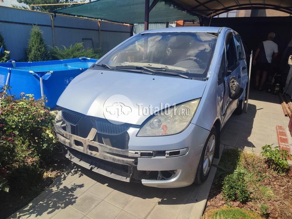 Фото Mitsubishi Colt 12