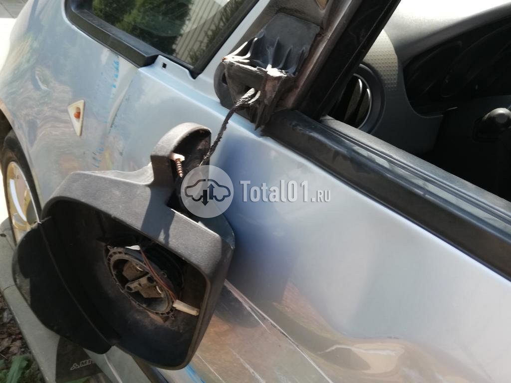 Фото Mitsubishi Colt 128