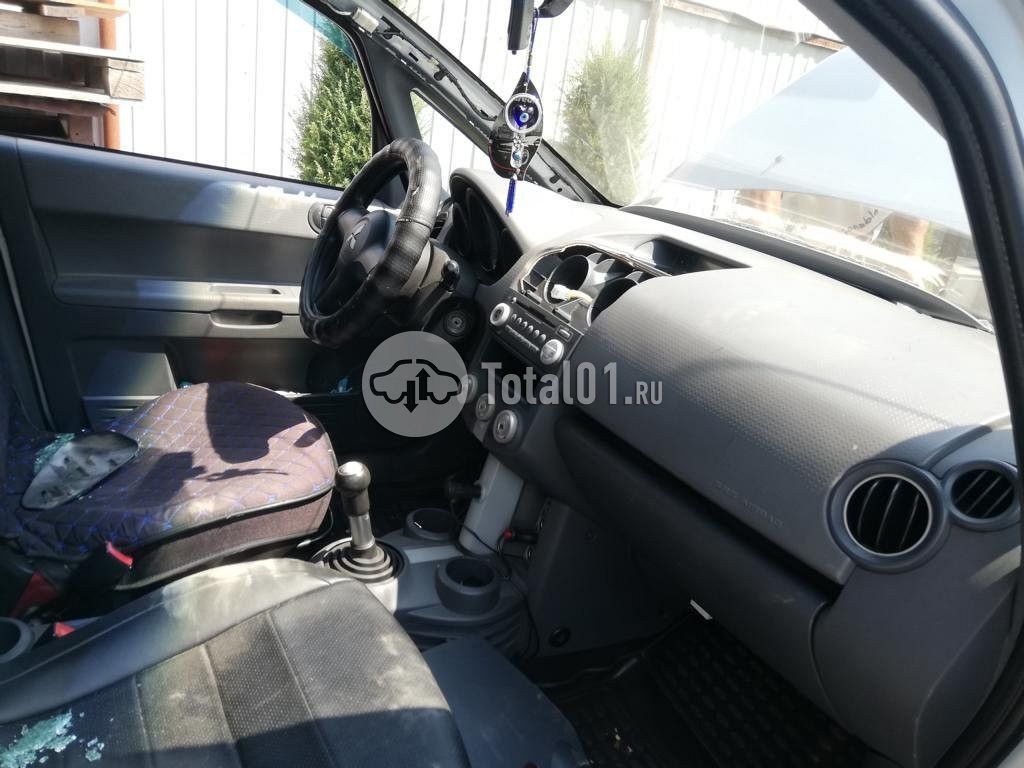 Фото Mitsubishi Colt 168