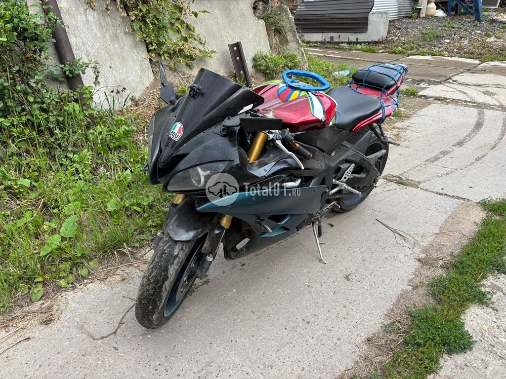 Фото Yamaha YZF-R6 12