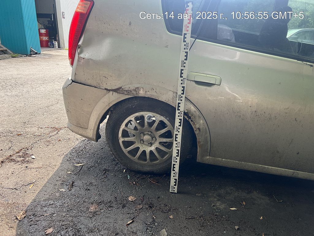 Фото Toyota Opa 18