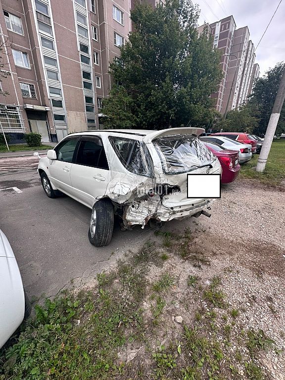 Фото Toyota Harrier 24