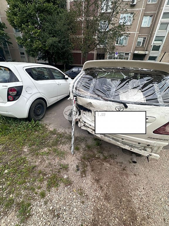 Фото Toyota Harrier 26
