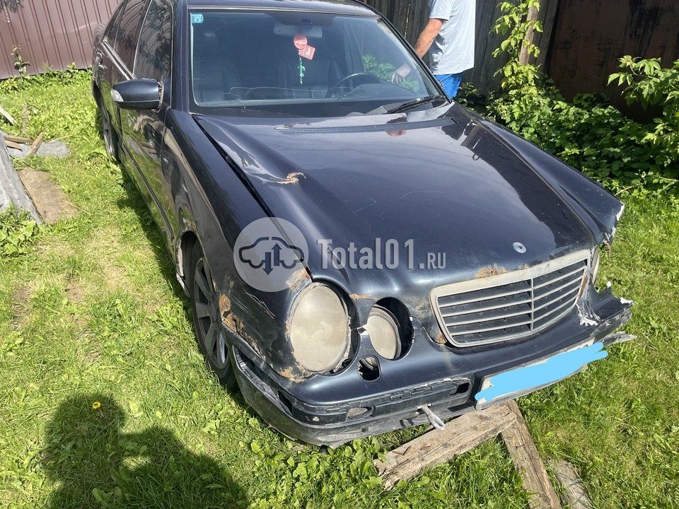 Фото Mercedes-Benz E-класс 2