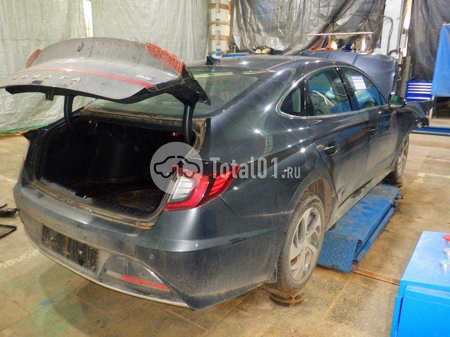 Фото Hyundai Sonata 16