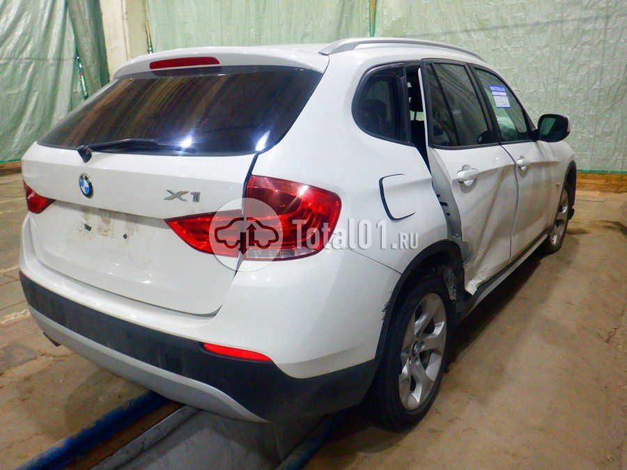 Фото BMW X1 14