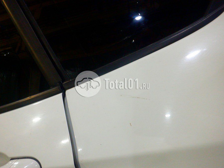 Фото BMW X1 228