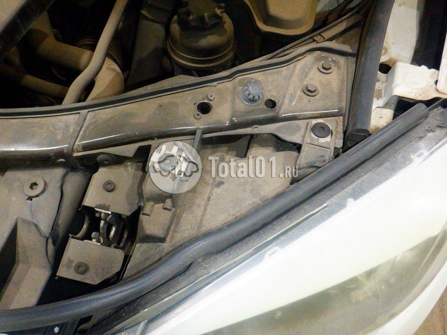 Фото BMW X1 300