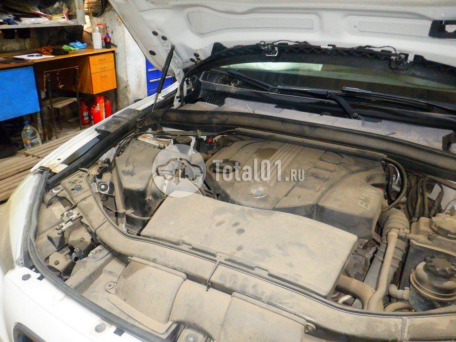 Фото BMW X1 332
