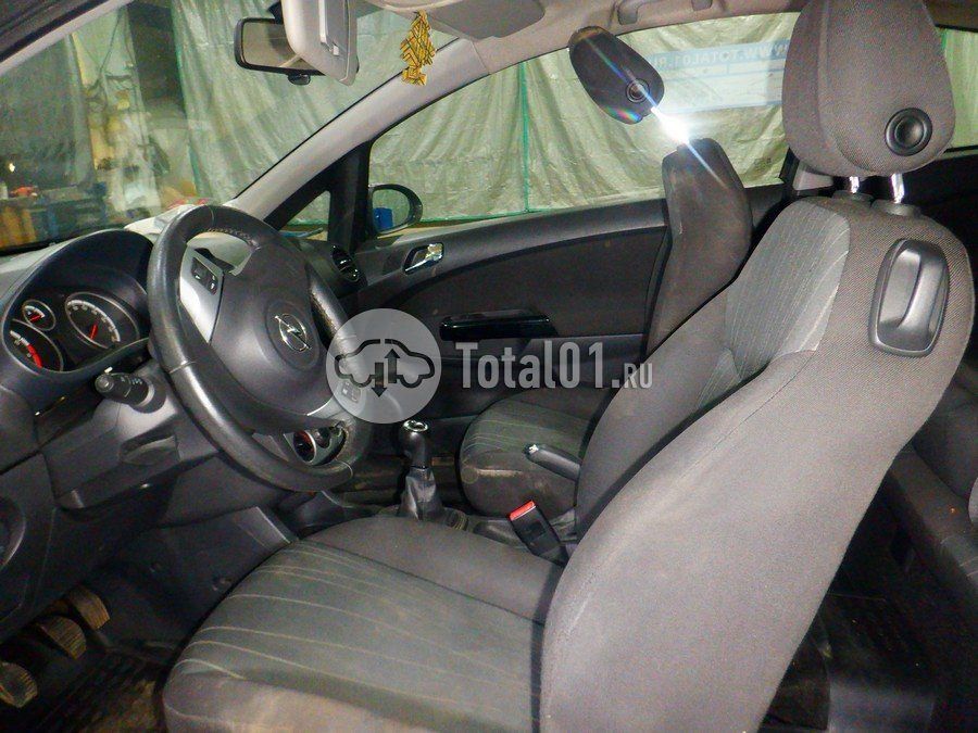 Фото Opel Corsa 64