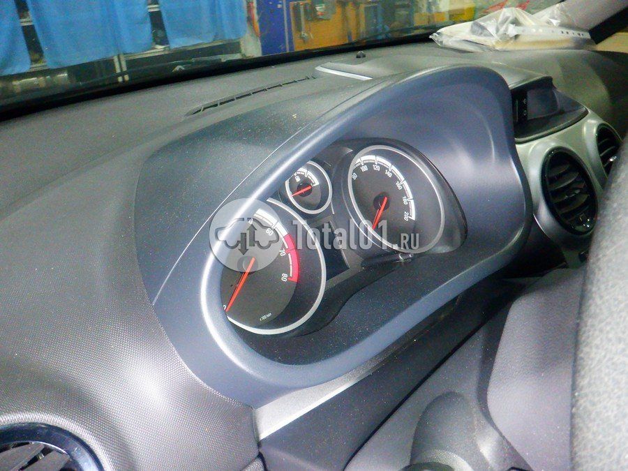Фото Opel Corsa 72