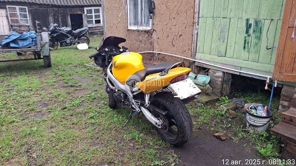 Фото Honda CBR600F 2