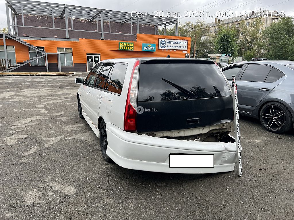 Фото Mitsubishi Lancer Cedia 4