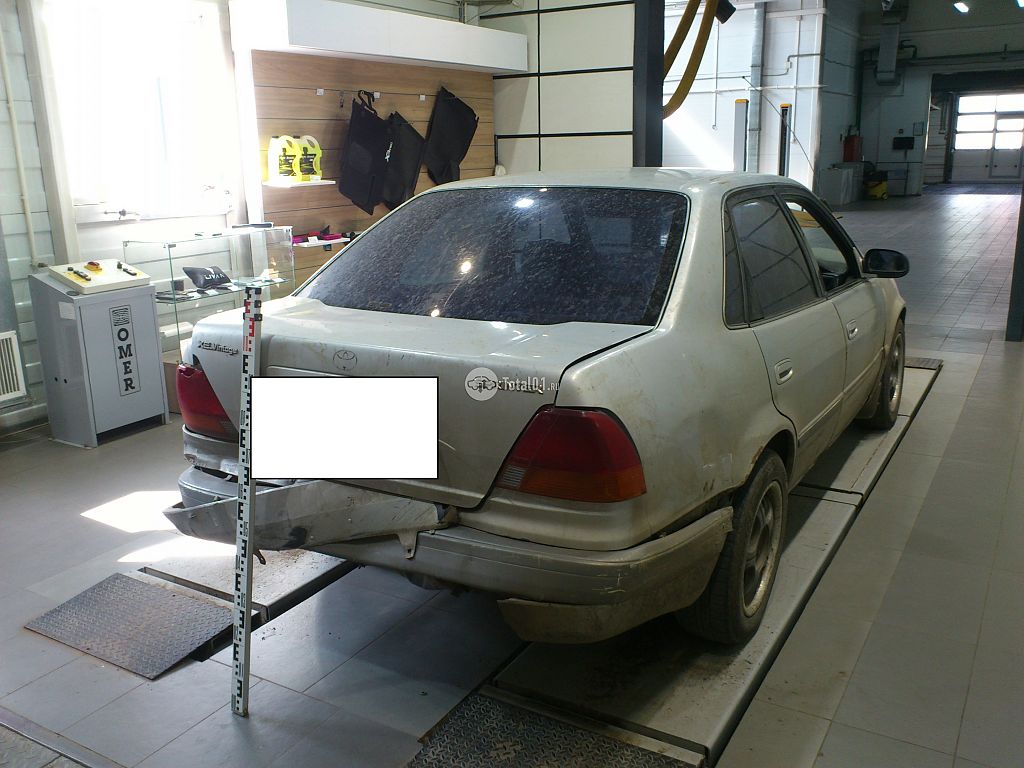 Фото Toyota Sprinter 8