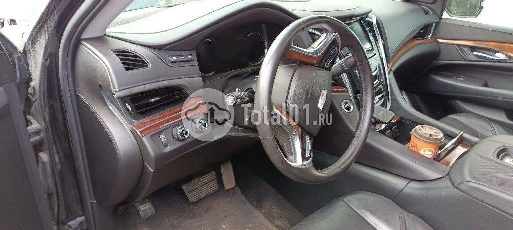 Фото Cadillac Escalade 448