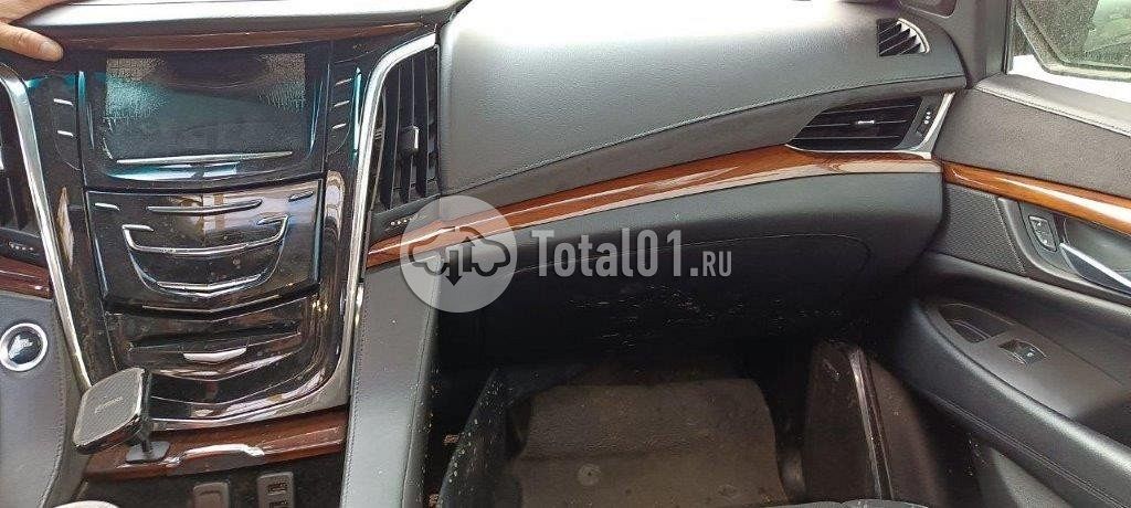 Фото Cadillac Escalade 464