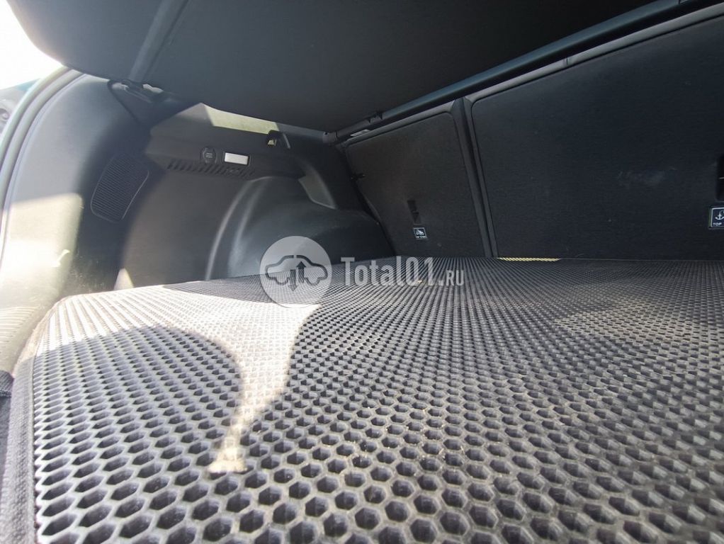 Фото Geely Monjaro 106