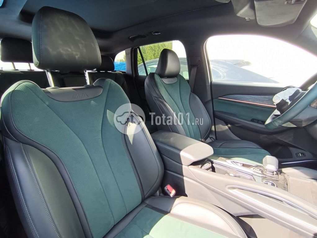 Фото Geely Monjaro 140