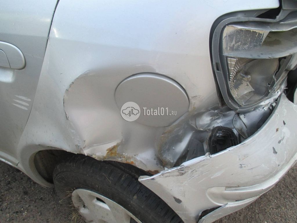 Фото Toyota Vitz 26