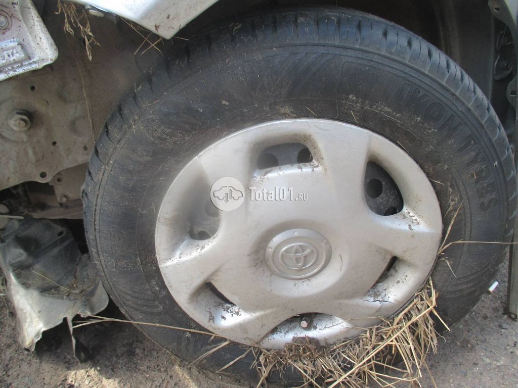 Фото Toyota Vitz 56