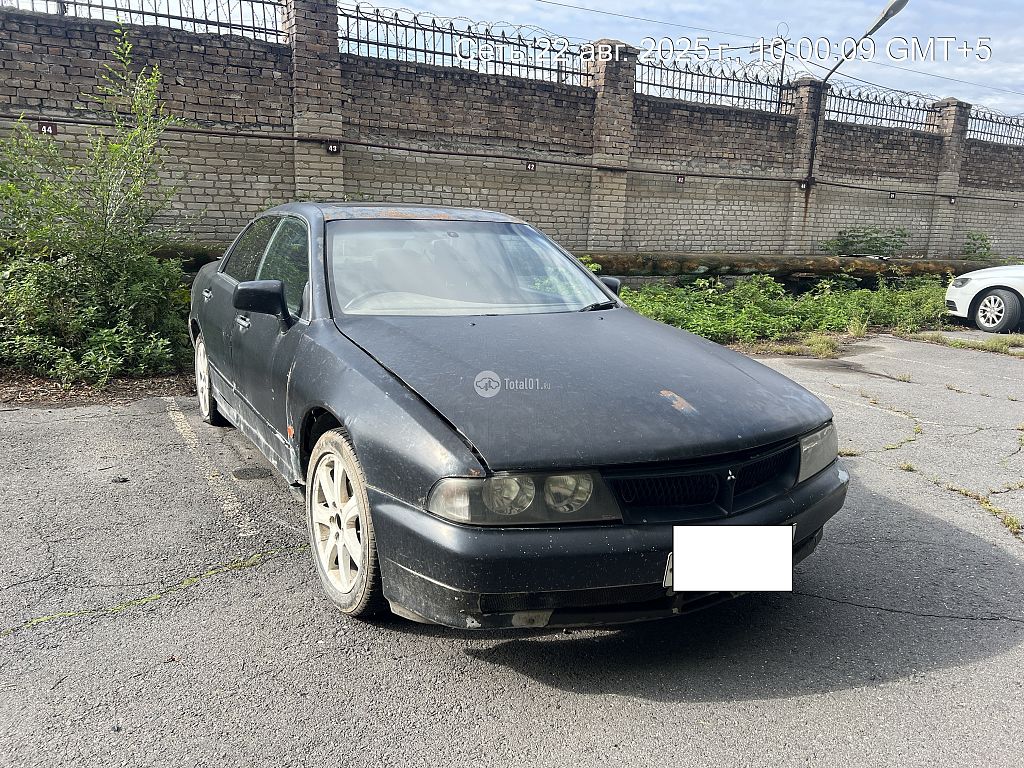 Фото Mitsubishi Diamante 4