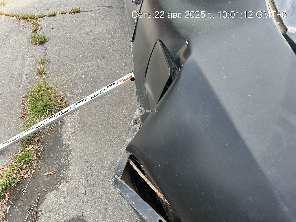 Фото Mitsubishi Diamante 38
