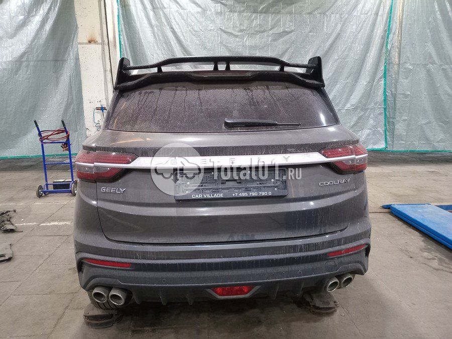 Фото Geely Coolray 12