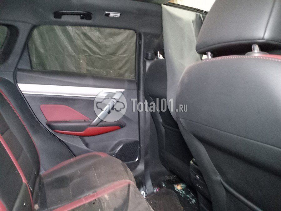 Фото Geely Coolray 44