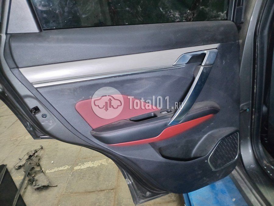 Фото Geely Coolray 58