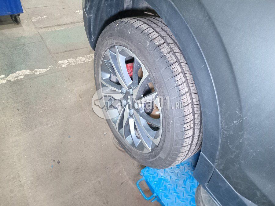 Фото Geely Coolray 130