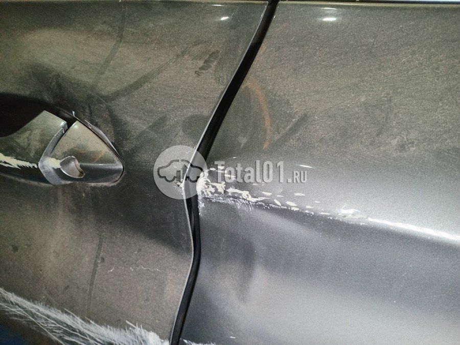 Фото Geely Coolray 178