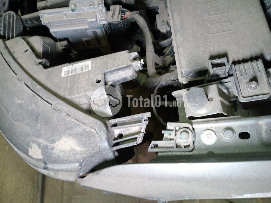 Фото Geely Coolray 220