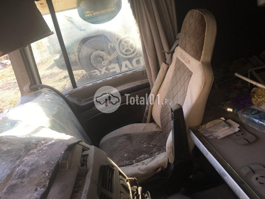 Фото DAF FT XF105 460 284